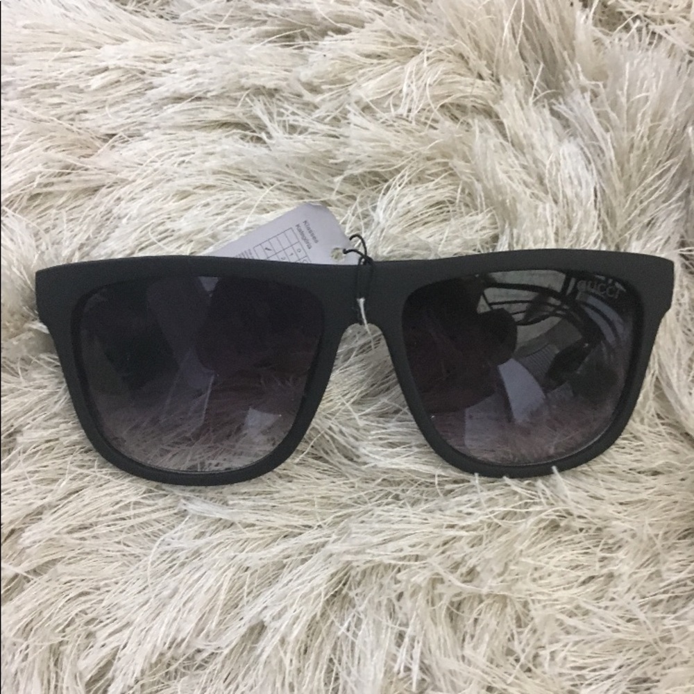 New sunglasses - Picture 2 of 2